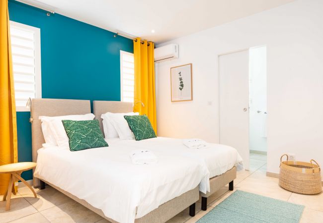 Maison mitoyenne à Le Diamant - Villa Corossol Maison mitoyenne à Le Diamant - Villa Corossol